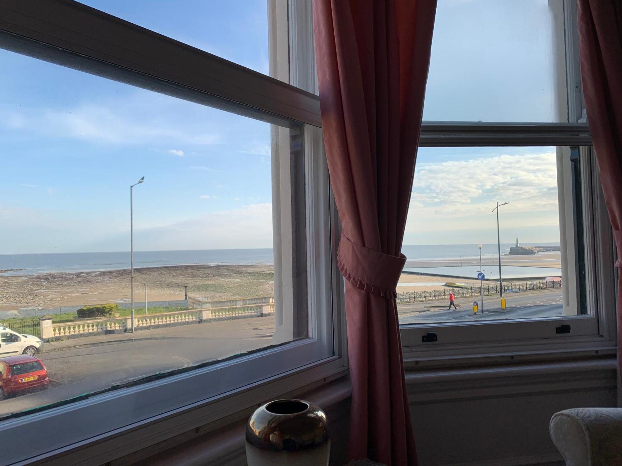 Spectacular Sea View Double, With Exclusive Bathroom & Use Of Patio And Bike Store Margate Luaran gambar