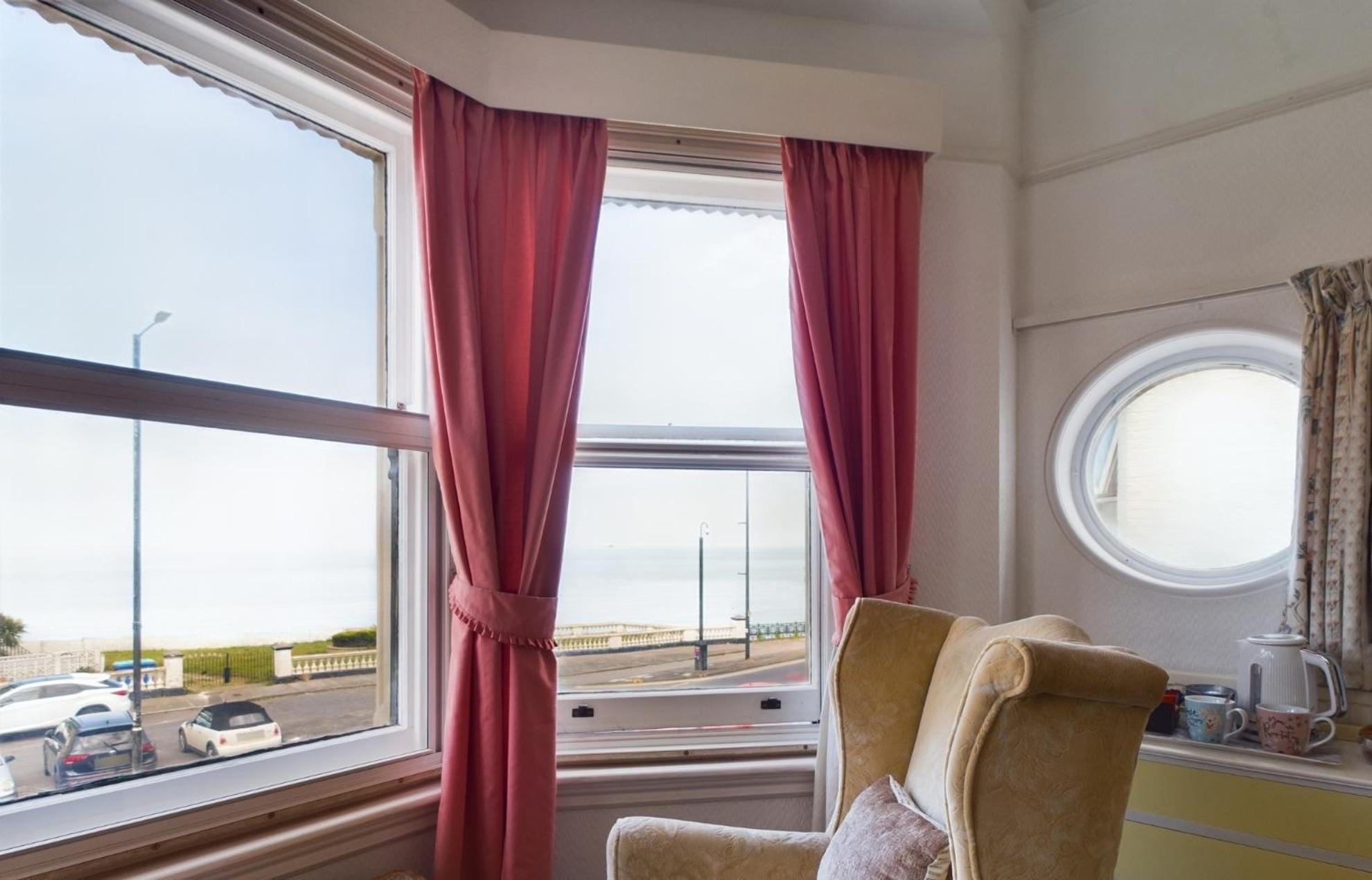 Spectacular Sea View Double, With Exclusive Bathroom & Use Of Patio And Bike Store Margate Luaran gambar